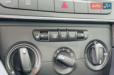 Хэтчбек Audi A3 2013 в 