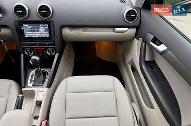 Хэтчбек Audi A3 2009 в 
