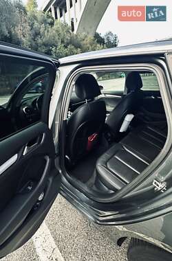 Хэтчбек Audi A3 2015 в 