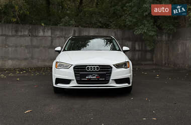 Седан Audi A3 2016 в 
