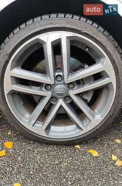 Седан Audi A3 2018 в 