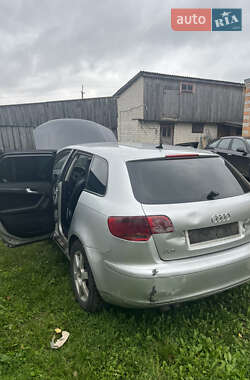 Хэтчбек Audi A3 2006 в 