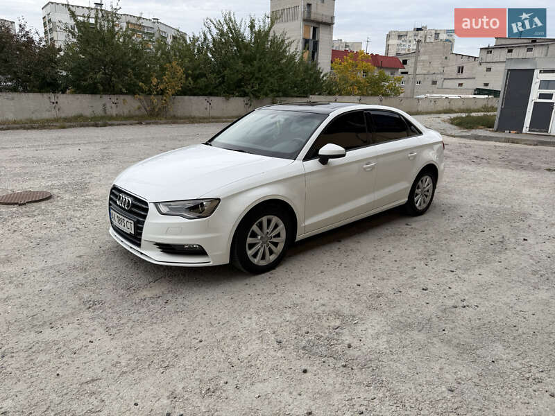 Седан Audi A3 2015 в Харькове фото 7 Седан Audi A3 2015 в Харькове