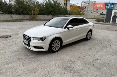 Седан Audi A3 2015 в 