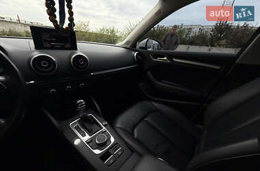 Седан Audi A3 2015 в 