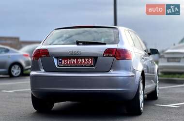 Хетчбек Audi A3 2005 в  фото 6 Хетчбек Audi A3 2005 в