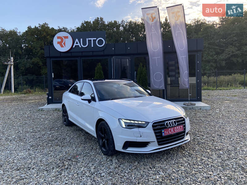 Седан Audi A3 2014 в Львові