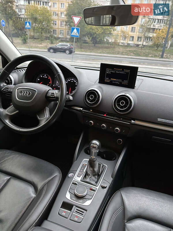 Седан Audi A3 2016 в Дніпрі фото 12 Седан Audi A3 2016 в Дніпрі