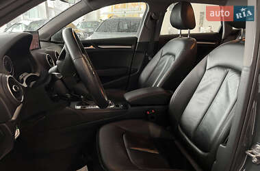 Хетчбек Audi A3 2019 в 