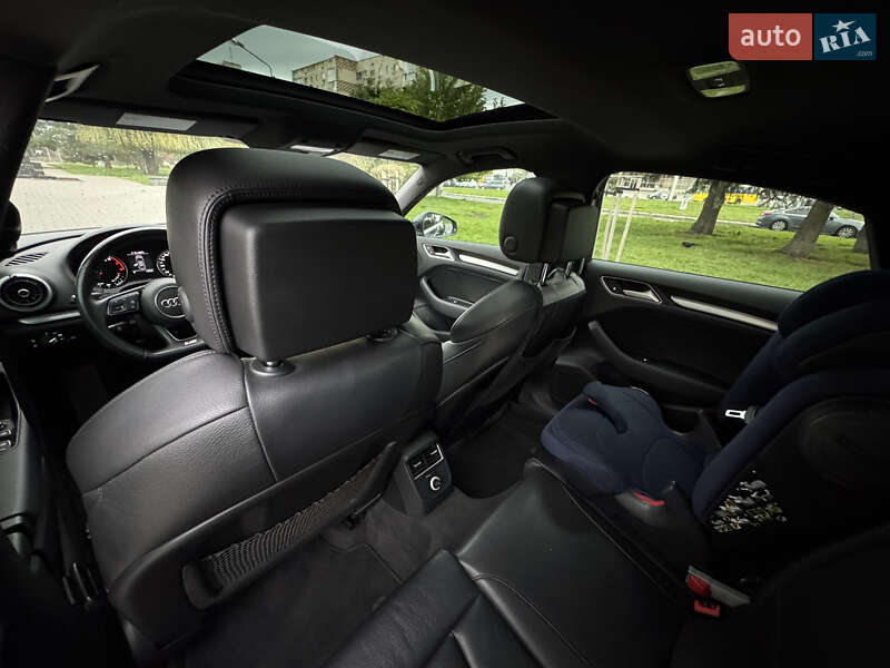 Седан Audi A3 2016 в Вінниці