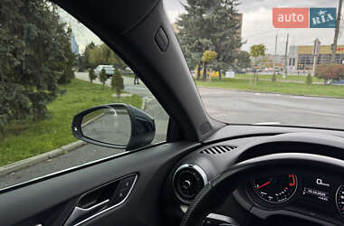 Седан Audi A3 2016 в 