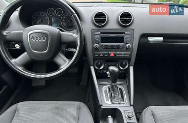 Хетчбек Audi A3 2006 в 