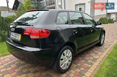 Хетчбек Audi A3 2006 в 