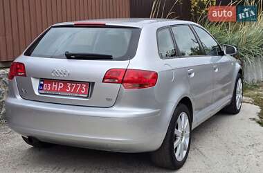Хетчбек Audi A3 2005 в  фото 19 Хетчбек Audi A3 2005 в