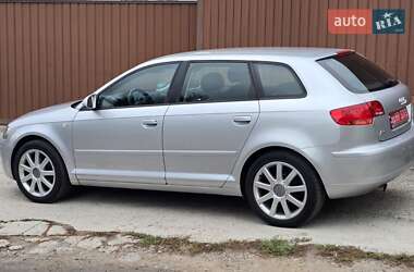 Хетчбек Audi A3 2005 в  фото 26 Хетчбек Audi A3 2005 в