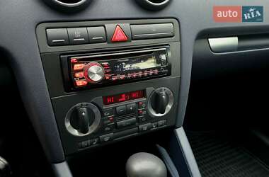 Хетчбек Audi A3 2005 в  фото 50 Хетчбек Audi A3 2005 в