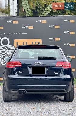 Хэтчбек Audi A3 2012 в 