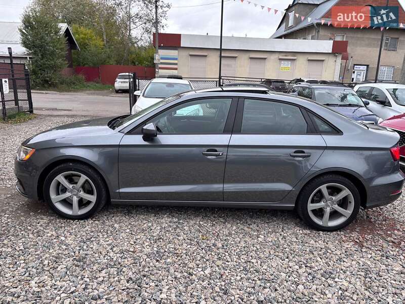 Седан Audi A3 2015 в Коломиї
