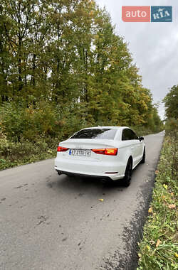 Седан Audi A3 2016 в 