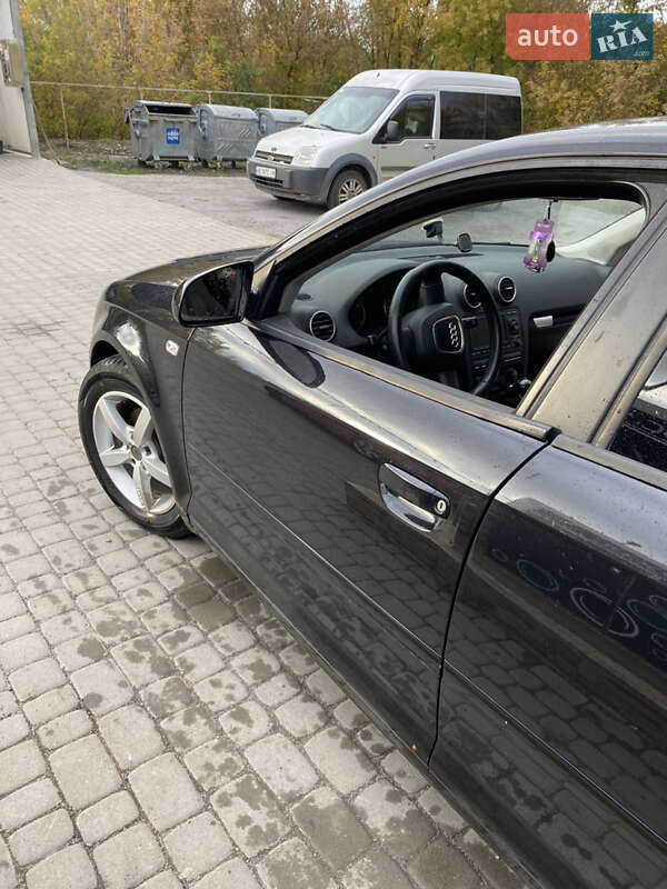 Хетчбек Audi A3 2006 в Любарі