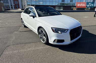 Седан Audi A3 2018 в Киеве Седан Audi A3 2018 в Киеве