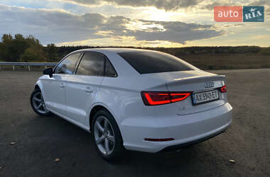 Седан Audi A3 2015 в 