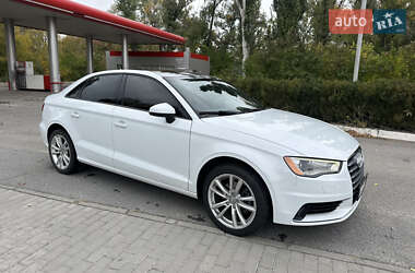 Седан Audi A3 2014 в 