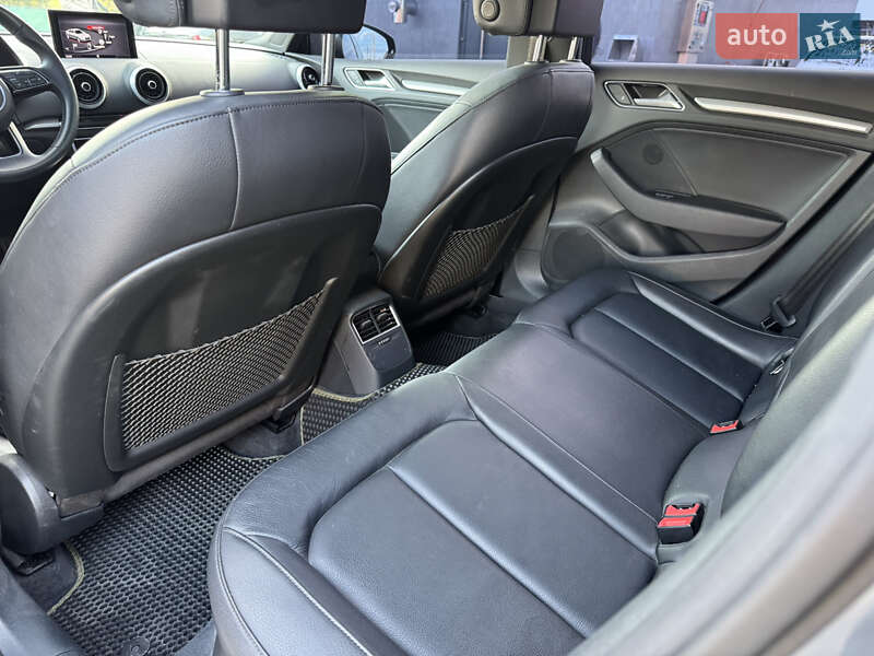 Седан Audi A3 2019 в Києві
