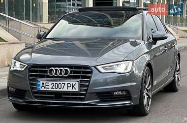 Седан Audi A3 2015 в Днепре