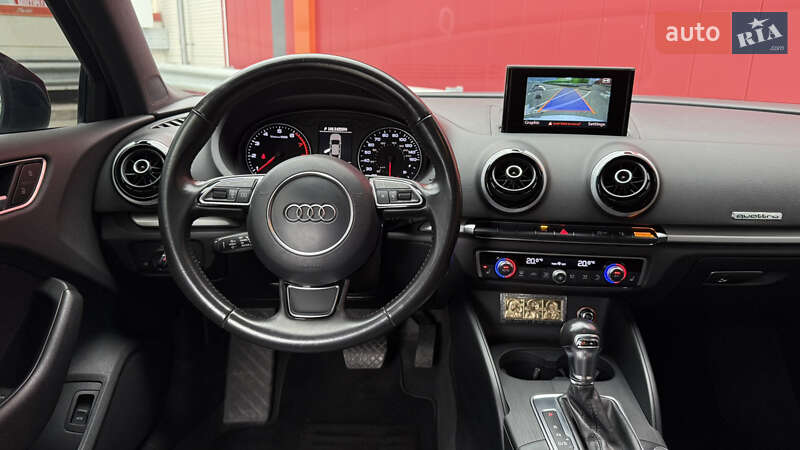 Седан Audi A3 2016 в Киеве