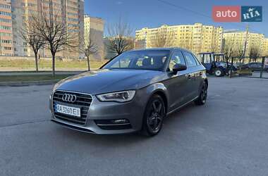 Хэтчбек Audi A3 2016 в Киеве