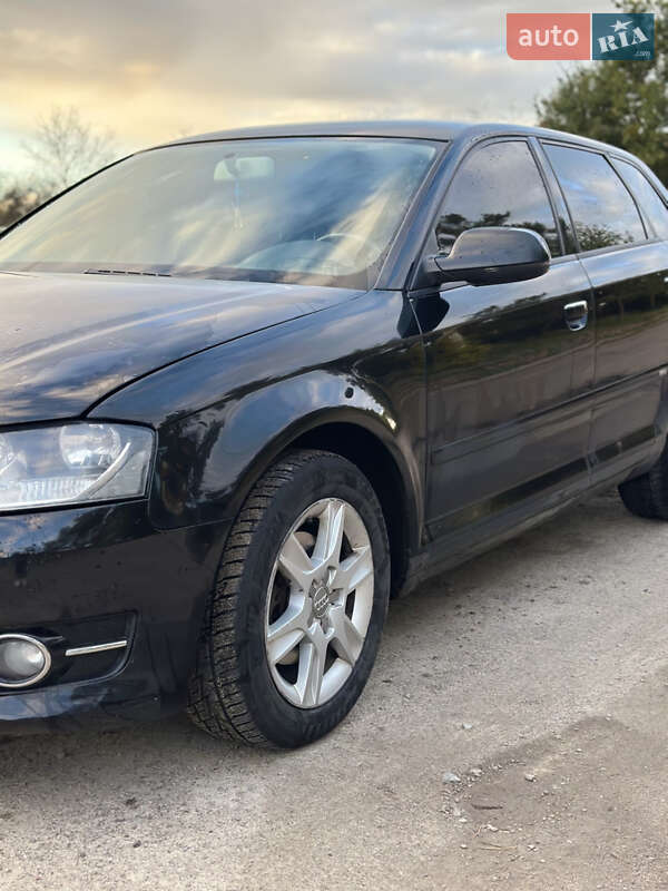 Хэтчбек Audi A3 2012 в Ровно