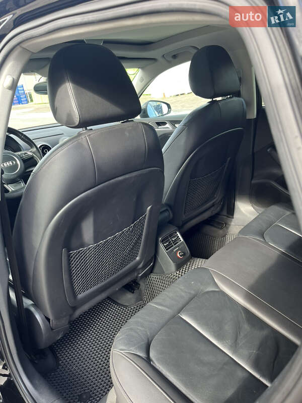 Седан Audi A3 2014 в Ивано-Франковске