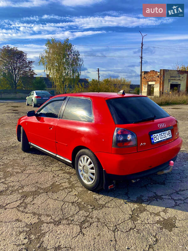 Хэтчбек Audi A3 1997 в Волочиске