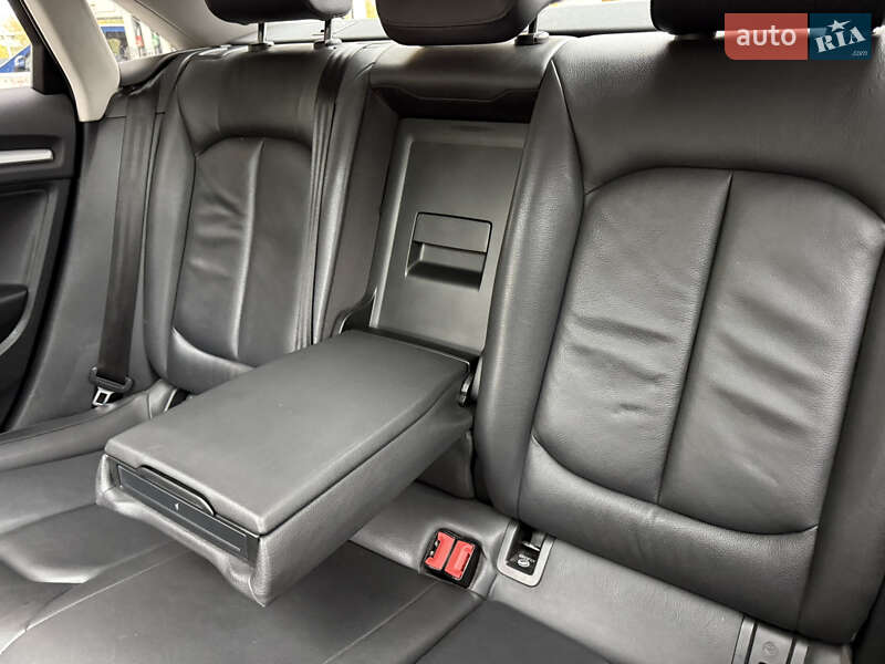 Седан Audi A3 2014 в Дніпрі