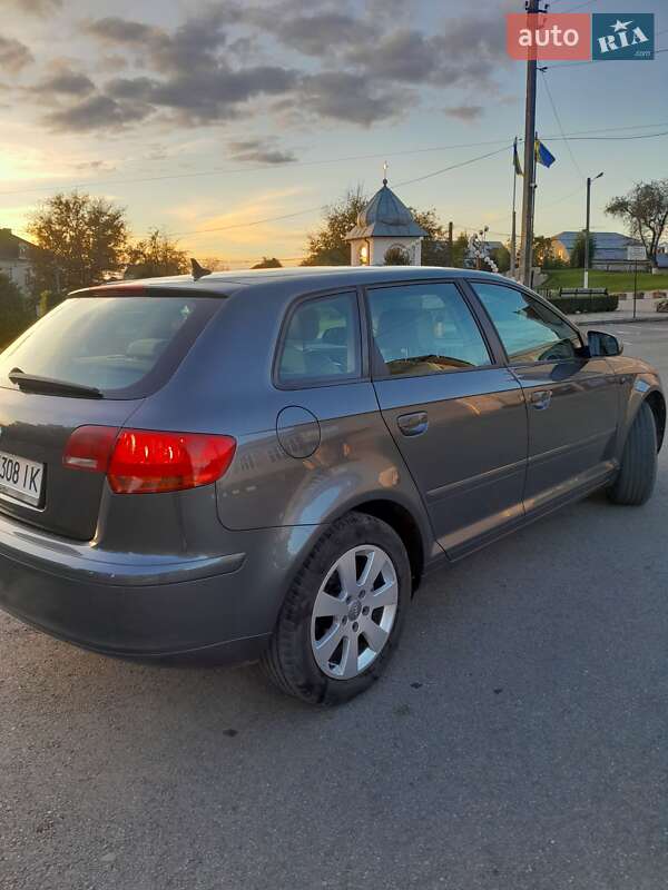 Хэтчбек Audi A3 2008 в Рогатине