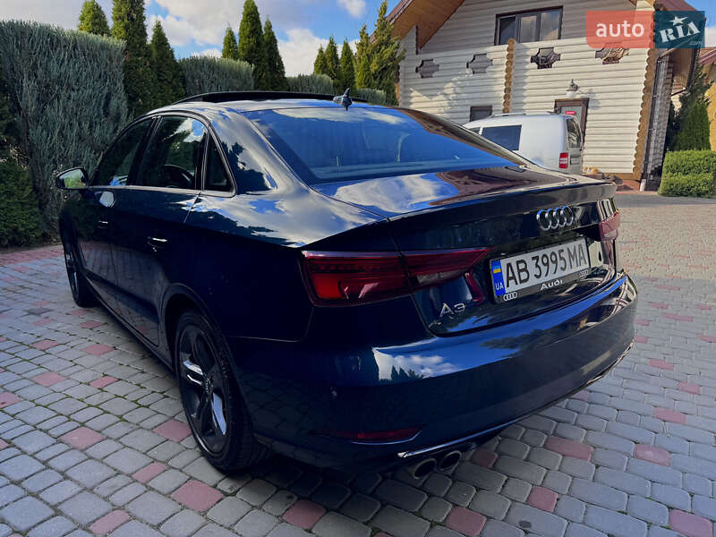 Седан Audi A3 2017 в Виннице