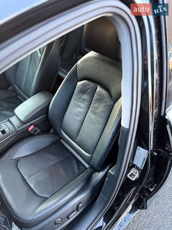 Седан Audi A3 2020 в Киеве