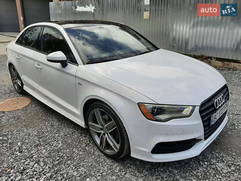 Хэтчбек Audi A3 2015 в Львове