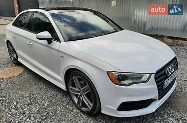 Хетчбек Audi A3 2015 в 