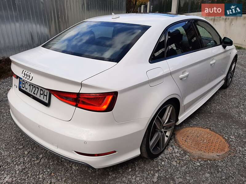 Хэтчбек Audi A3 2015 в Львове