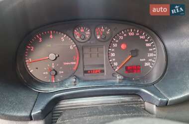Хэтчбек Audi A3 1998 в 