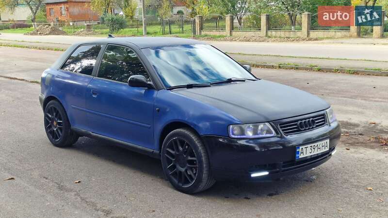 Хетчбек Audi A3 1998 в Хирові
