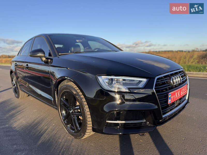 Седан Audi A3 2017 в Вінниці