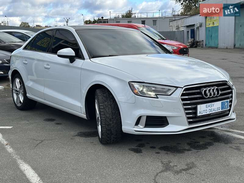 Седан Audi A3 2017 в Киеве фото 4 Седан Audi A3 2017 в Киеве
