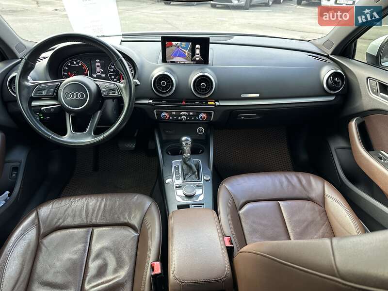 Седан Audi A3 2017 в Киеве фото 32 Седан Audi A3 2017 в Киеве