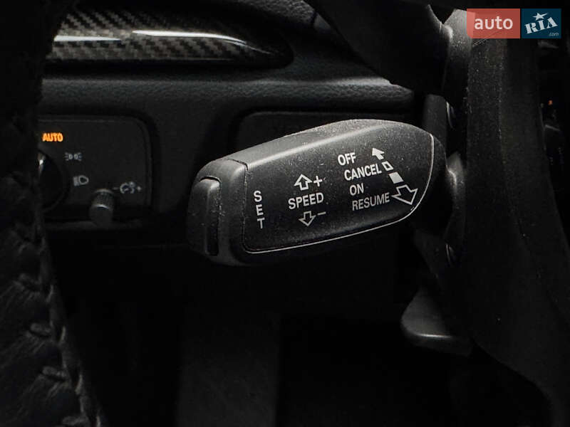 Седан Audi A3 2016 в Киеве