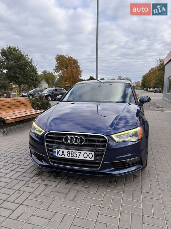 Седан Audi A3 2014 в Києві