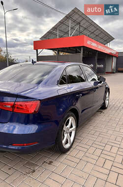 Седан Audi A3 2014 в Києві