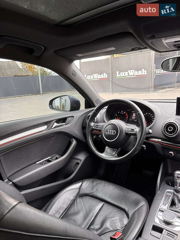 Седан Audi A3 2014 в Києві